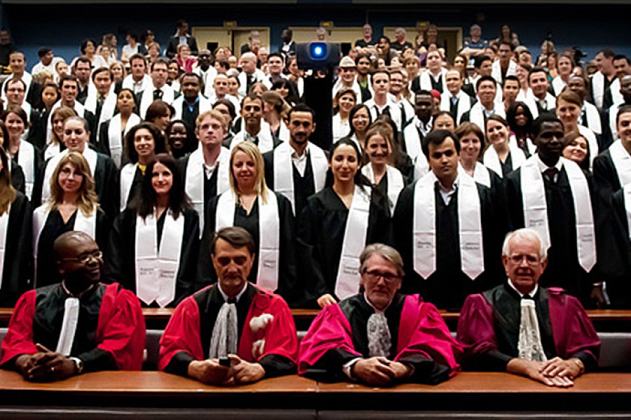 Cérémonie de remise des diplômes de Doctorat à l'Université Paris-Sud